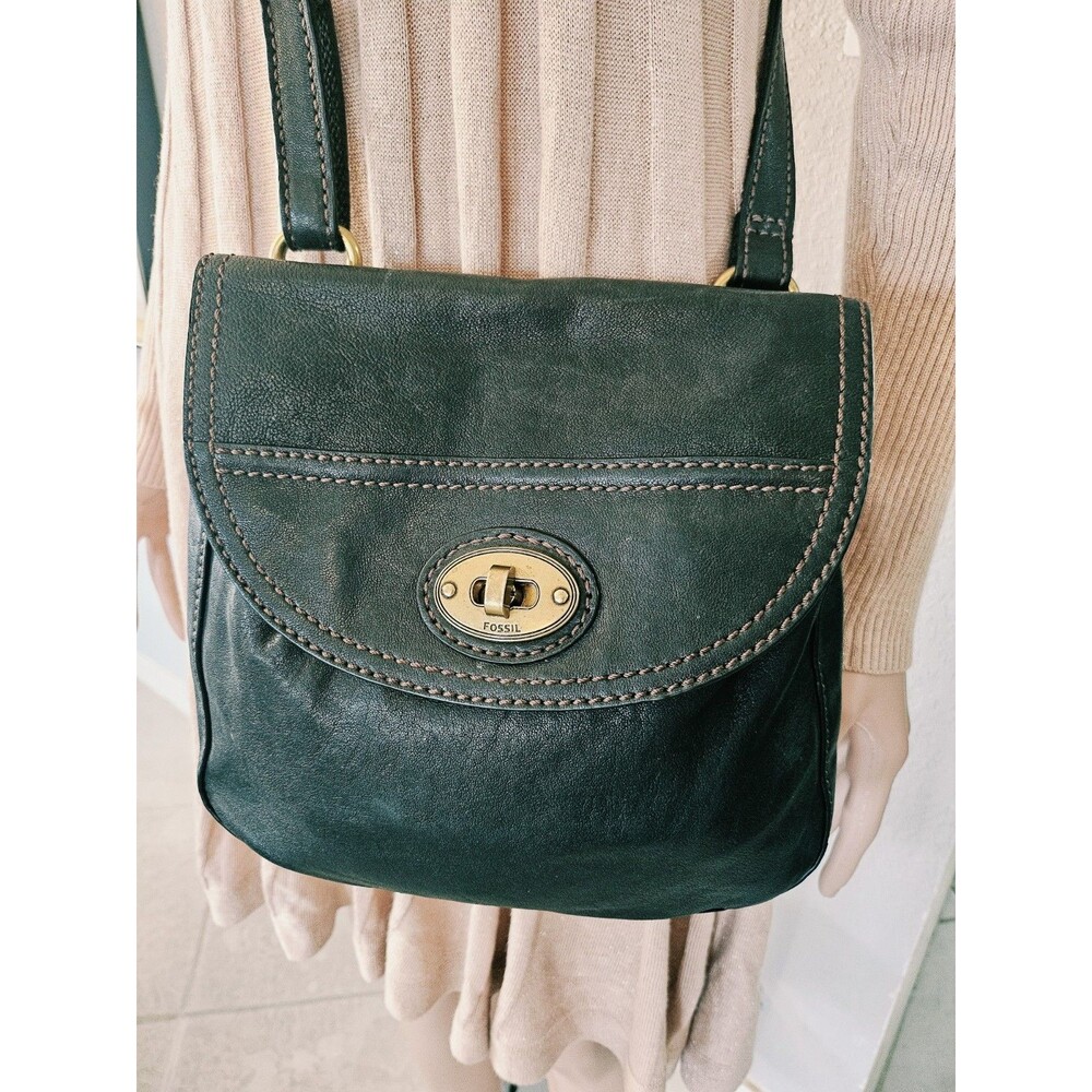 Fossil Vintage Black Pebbled Leather Small Crossbody Bag